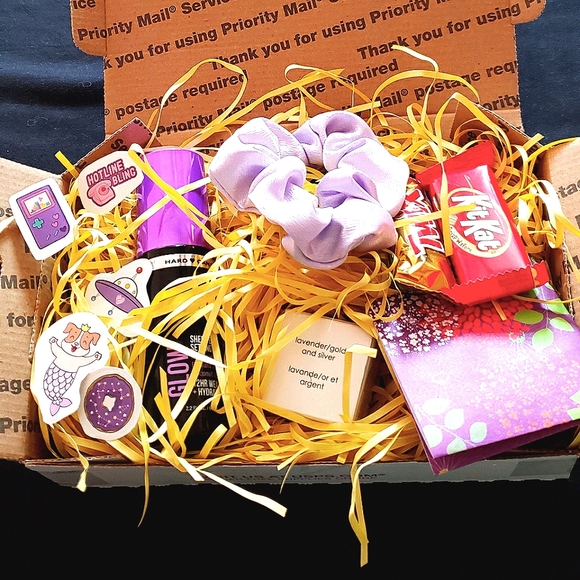 Packaging from my Closet - Picture 1 of 1